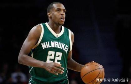 中占据更为 中占据更为