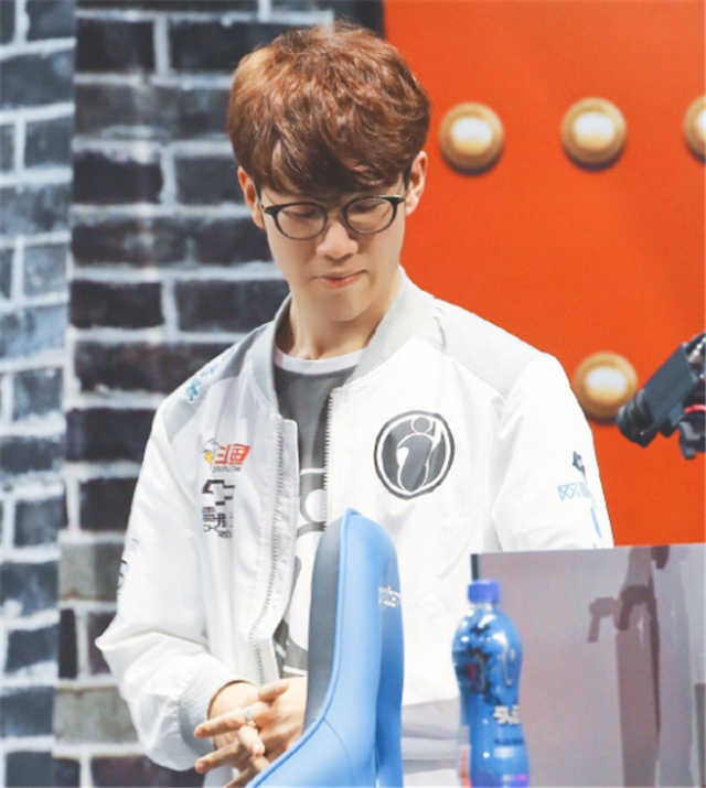 角失投完成 角失投完成