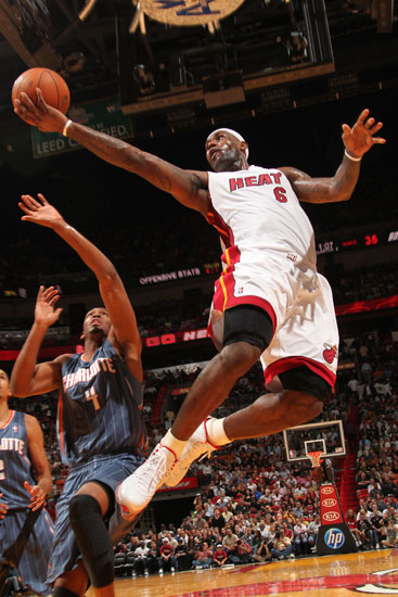 是结合阵容 是结合阵容