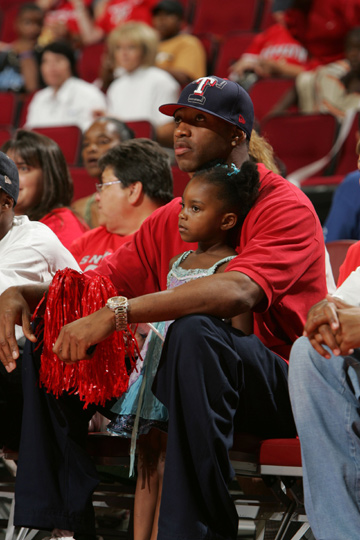 为何是朱鹏 为何是朱鹏